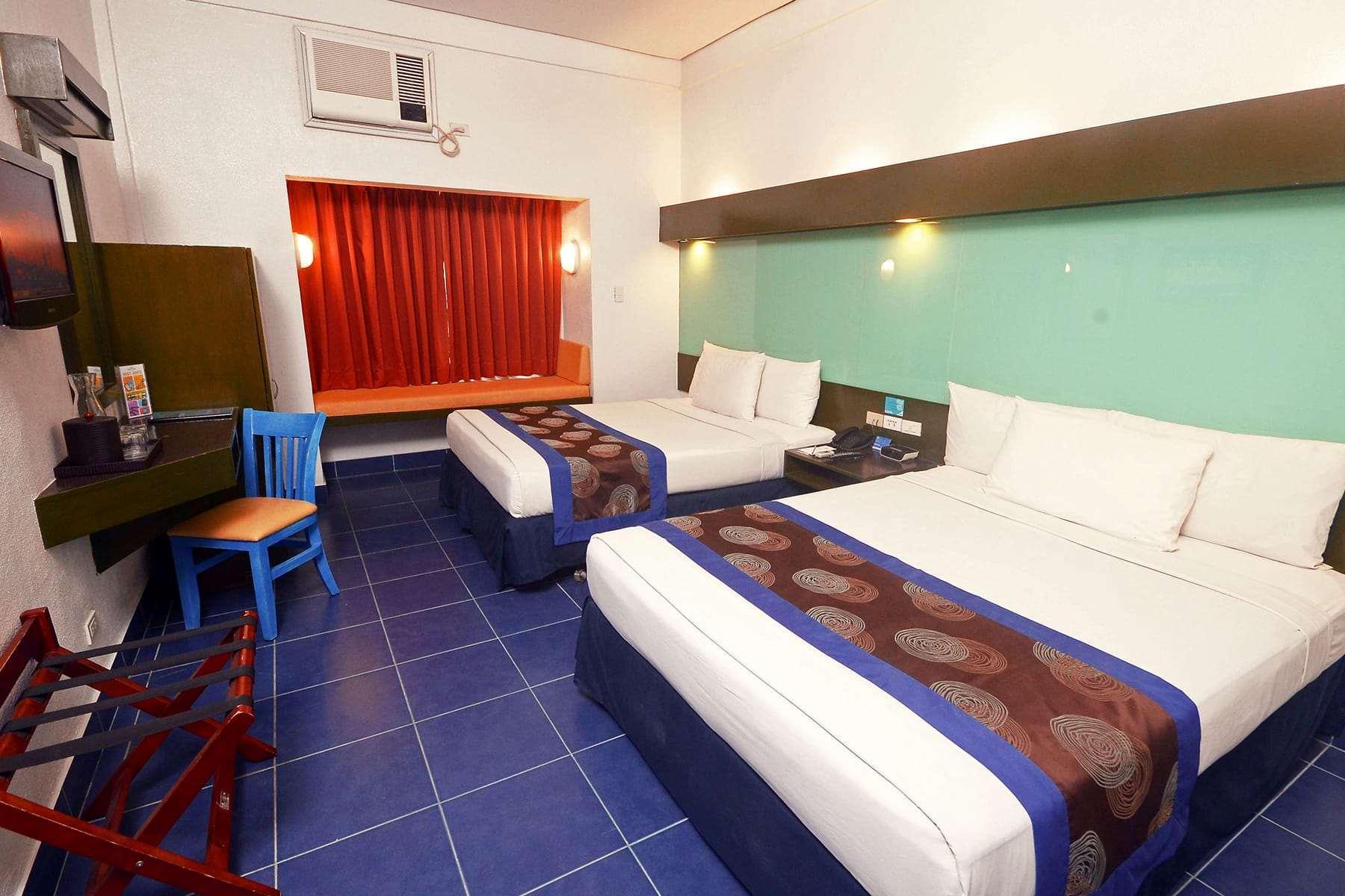 Microtel By Wyndham Puerto Princesa Bagian luar foto