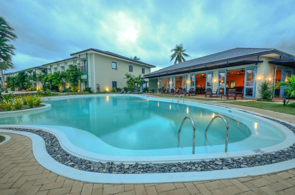 Microtel By Wyndham Puerto Princesa Bagian luar foto